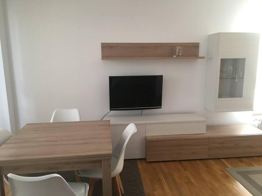 Carmarez Appartement Puerto de Vega Buitenkant foto