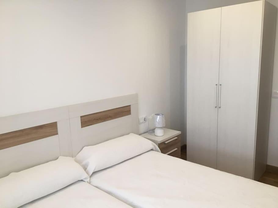 Carmarez Appartement Puerto de Vega Buitenkant foto